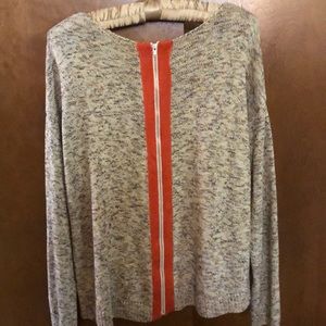 Sweater with back zipper